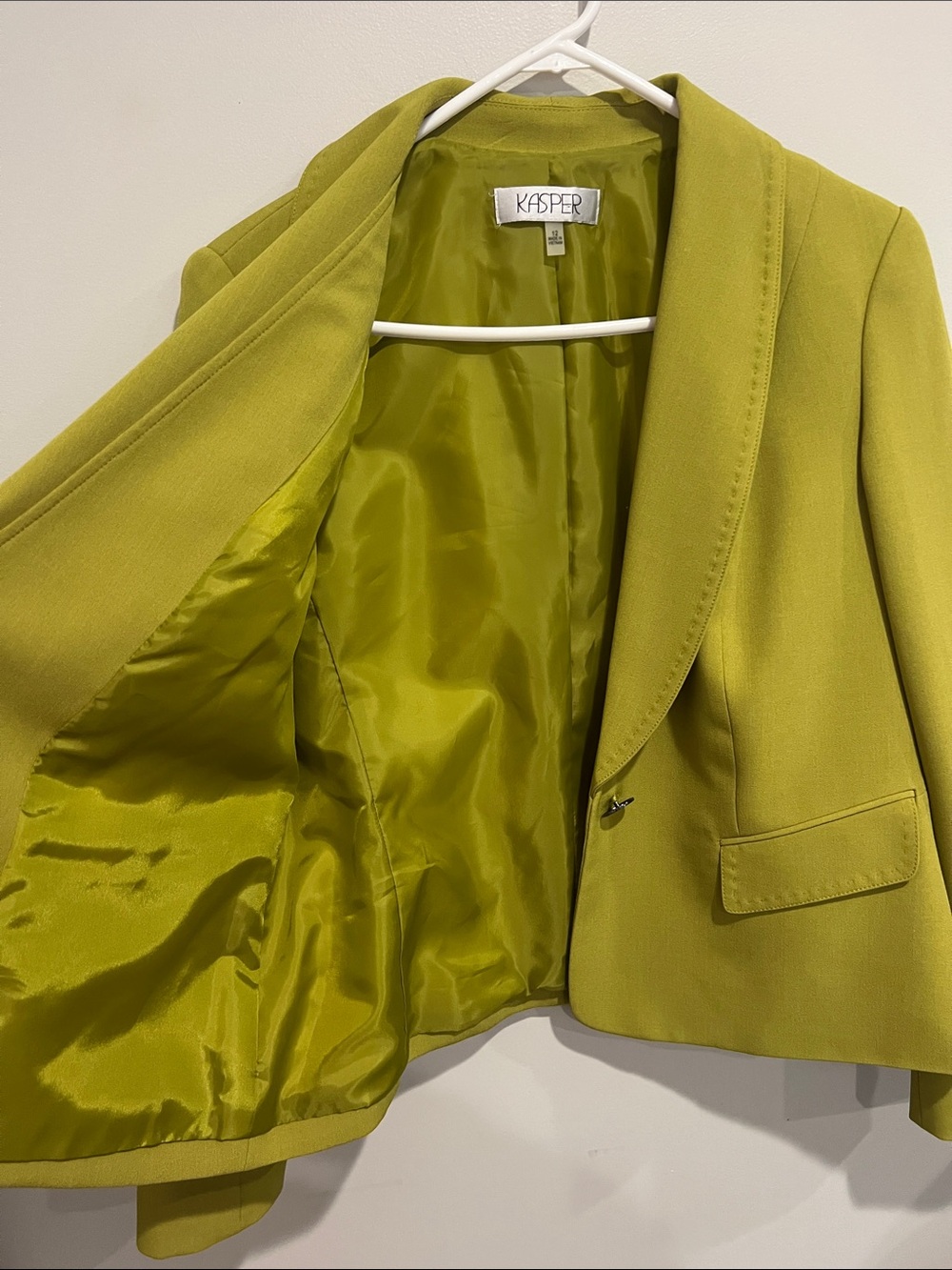 Kasper Women's Chartreuse Single-Button Blazer womens 12 career - Picture 5 of 5